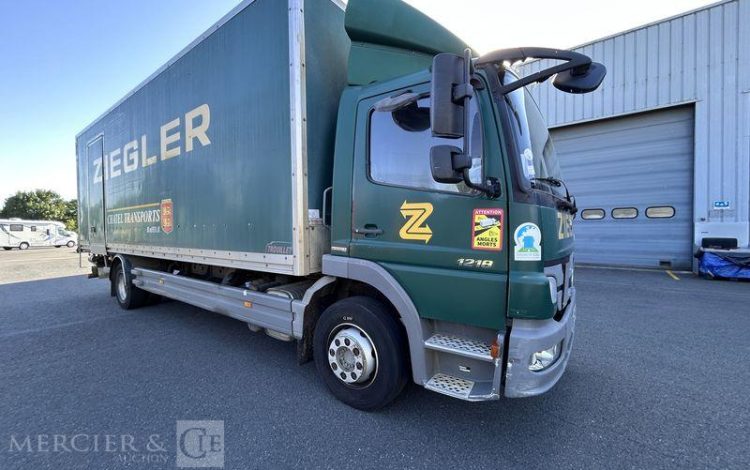 MERCEDES ATEGO 1218 VERT BL-702-GA