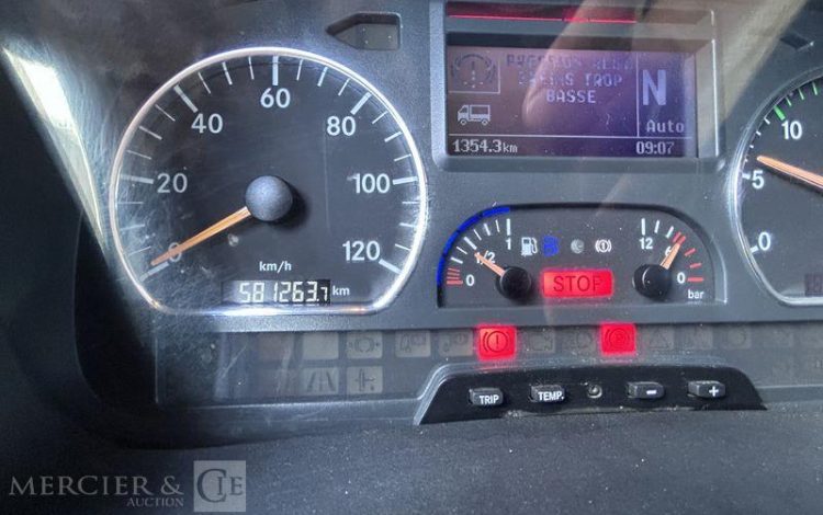 MERCEDES ATEGO 1218 VERT BL-702-GA