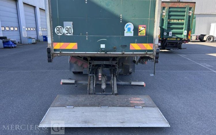 MERCEDES ATEGO 1218 VERT BL-702-GA