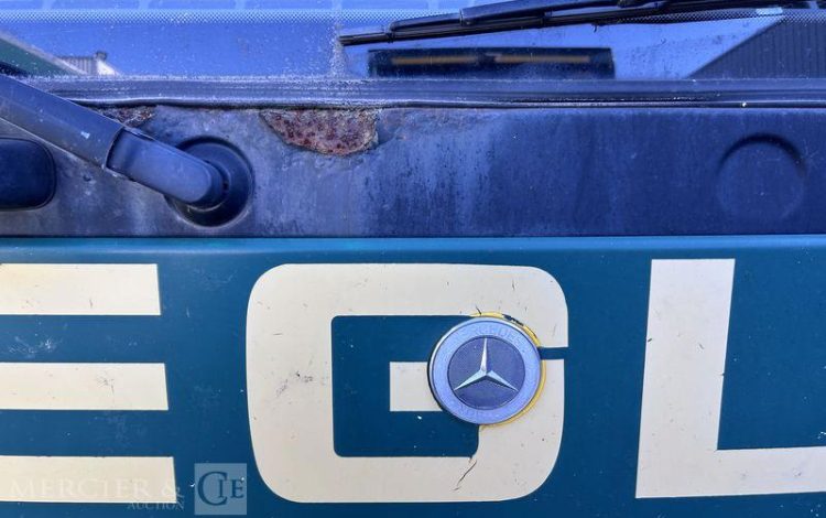 MERCEDES ATEGO 1218 VERT BL-702-GA