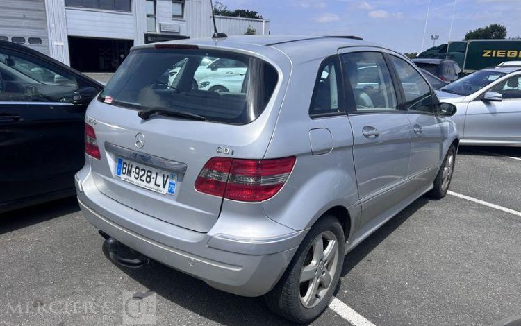 MERCEDES CLASSE B 2.0 200 CDI 140ch BVA GRIS BM-928-LV