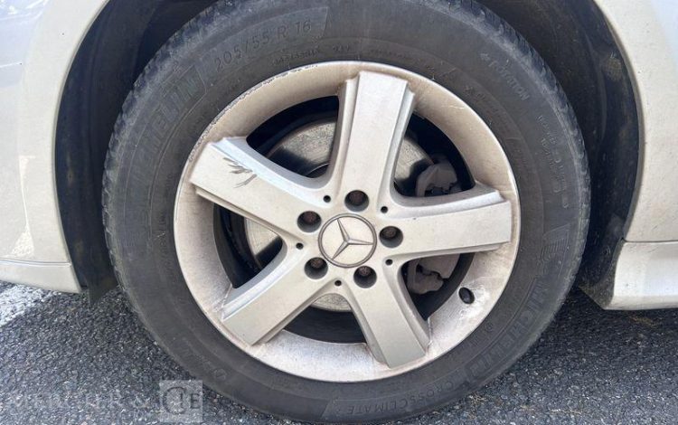 MERCEDES CLASSE B 2.0 200 CDI 140ch BVA GRIS BM-928-LV