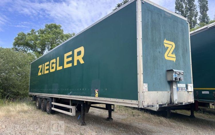 TROUILLET SREM FOURGON 3 ESSIEUX 38T RIDEAUX FIT VERT BR-888-KR