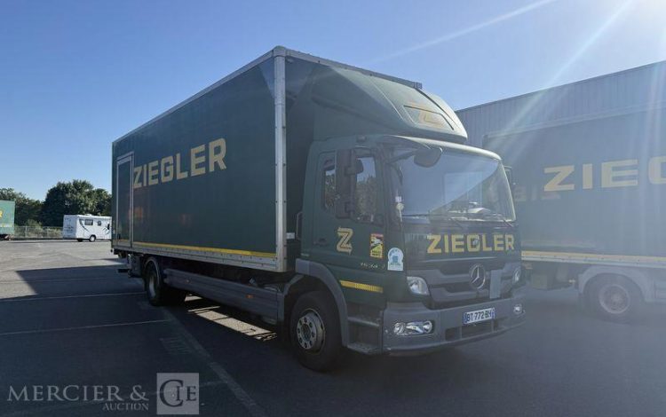 MERCEDES ATEGO 1524 VERT BT-772-BH