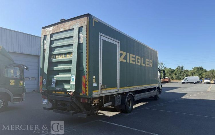 MERCEDES ATEGO 1524 VERT BT-772-BH
