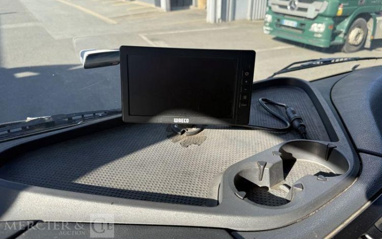 MERCEDES ATEGO 1524 VERT BT-772-BH
