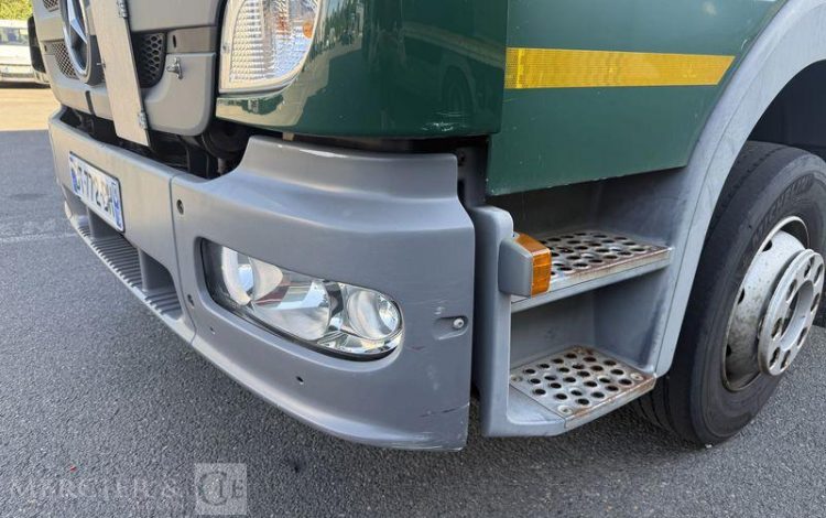 MERCEDES ATEGO 1524 VERT BT-772-BH