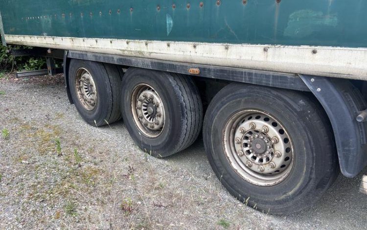 TROUILLET SREM FOURGON 3 ESSIEUX 34T RIDEAU FIT VERT BY-405-MC