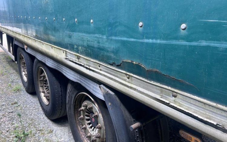 TROUILLET SREM FOURGON 3 ESSIEUX 34T RIDEAU FIT VERT BY-405-MC