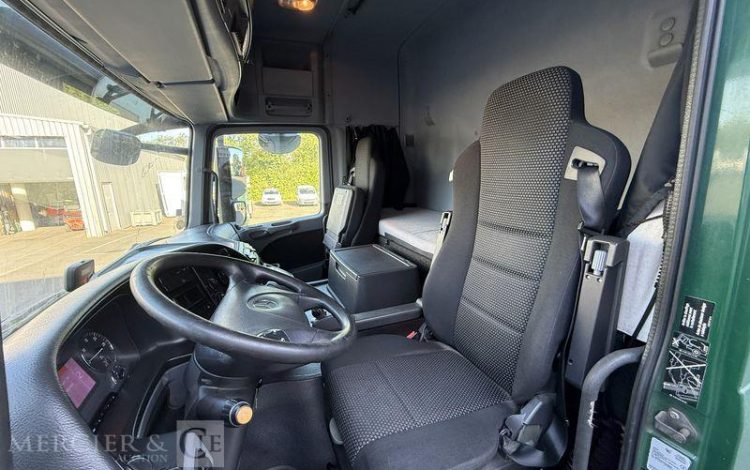 MERCEDES ACTROS 1844 VERT CB-631-HF