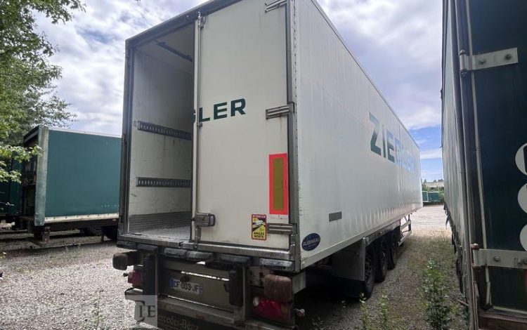 LECITRAILER SREM FOURGON 3 ESSIEUX 38T BLANC CF-003-JF
