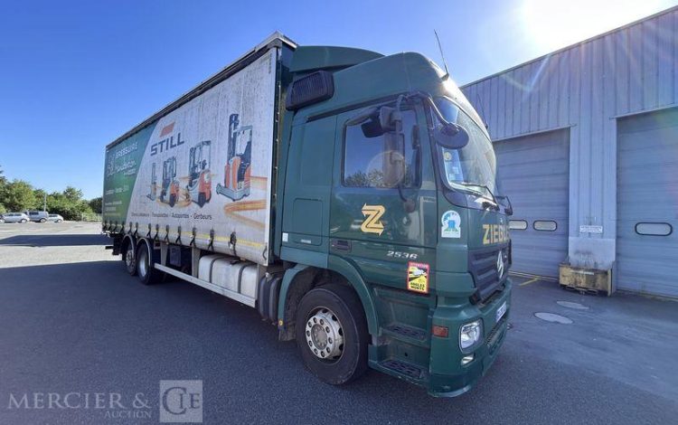 MERCEDES ACTROS 2538 6/2 VERT CK-232-QX