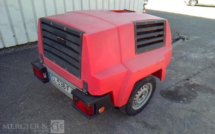 KAESER COMPRESSEUR M20 2000L/MN – 7BARS – 1516H – AN2012  CL-538-FJ