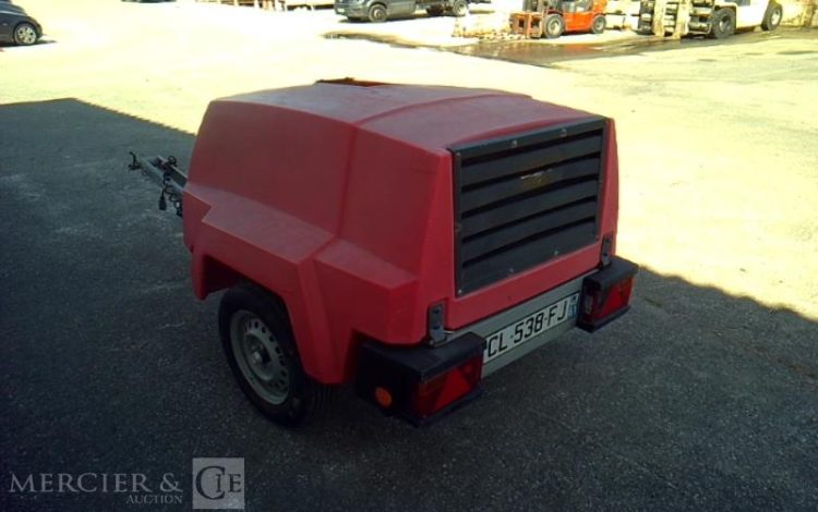 KAESER COMPRESSEUR M20 2000L/MN – 7BARS – 1516H – AN2012  CL-538-FJ