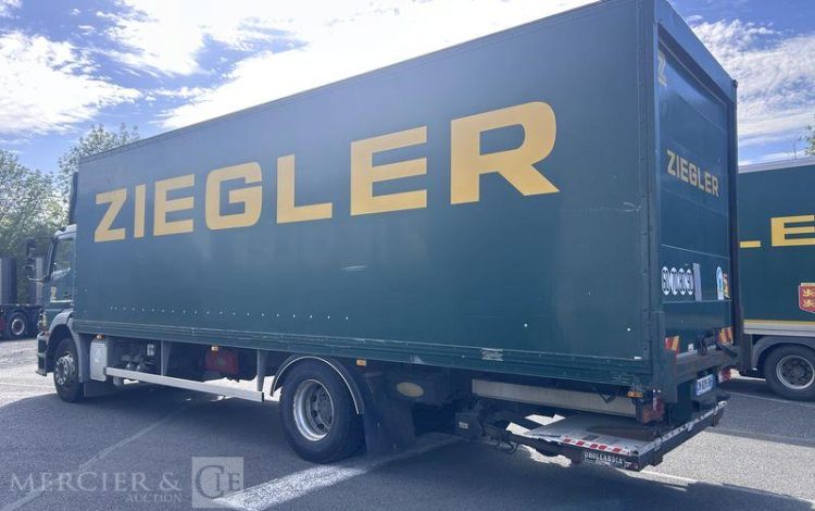 MERCEDES AXOR 1833 FOURGON HAYON VERT CN-826-SN