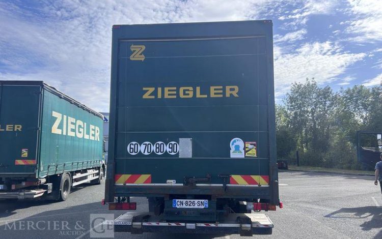MERCEDES AXOR 1833 FOURGON HAYON VERT CN-826-SN