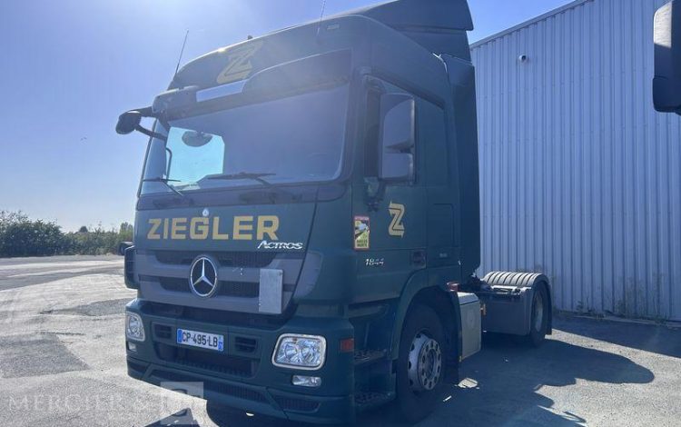 MERCEDES ACTROS 1844 VERT CP-495-LB