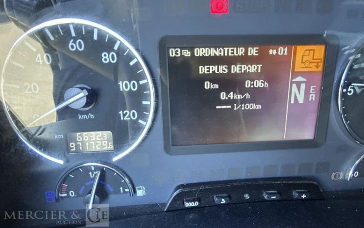 MERCEDES ACTROS 1844 VERT CP-724-MH