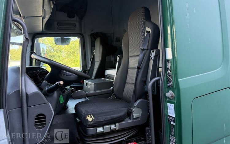 MERCEDES ACTROS 1844 VERT CP-877-MC