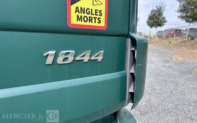 MERCEDES ACTROS 1844 VERT CP-883-LB