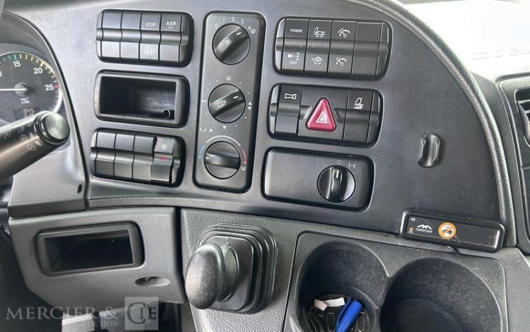 MERCEDES ACTROS 1844 VERT CP-883-LB