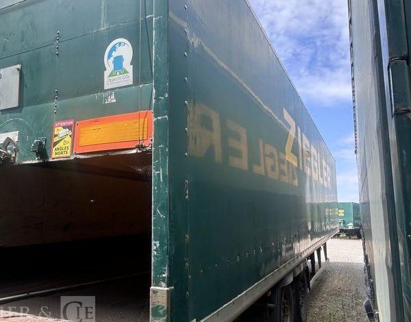 TROUILLET SREM FOURGON 2 ESSIEUX 27T RIDEAU FIT VERT CQ-716-ZW