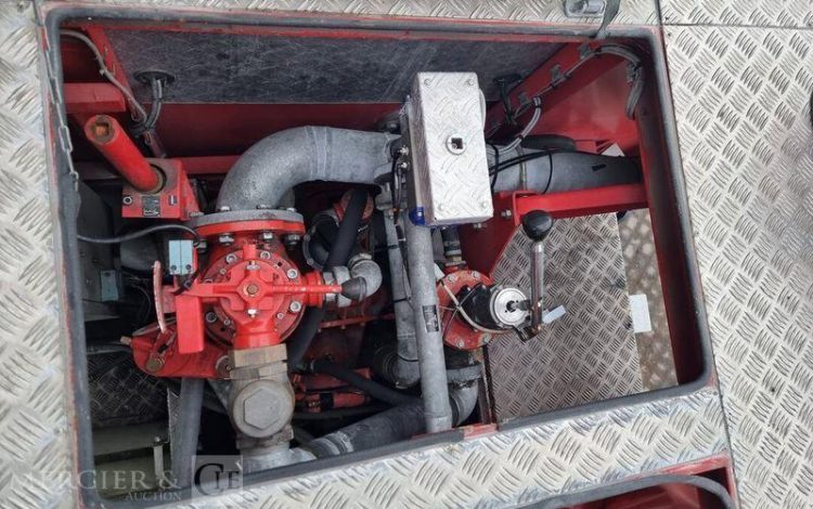 THOMAS 6X6 RENAULT-THOMAS SIDES FIRE TRUCK CREW CABIN EURO 2 – ANNEE 1998  CT-806-HS