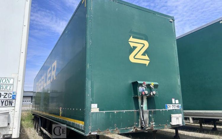 TROUILLET SREM FOURGON 3 ESSIEUX 38T RIDEAU FIT VERT CY-717-HR