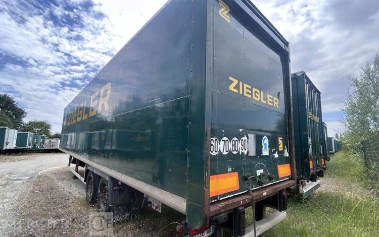 TROUILLET SREM FOURGON 2 ESSIEUX 27T RIDEAU FIT VERT CZ-136-GL