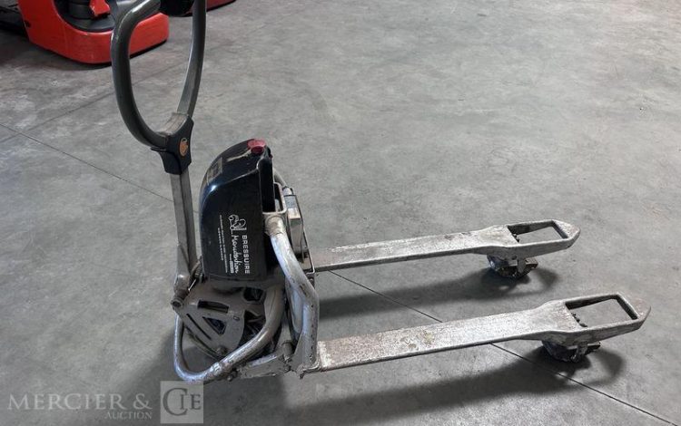 STILL TRANSPALETTE ELECTRIQUE T05 – CAP 500kg – AN 2013 – 93 HEURES GRIS D00551