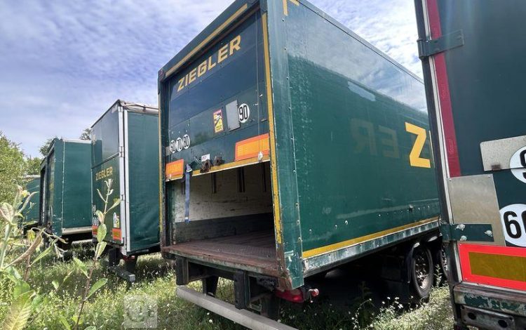 TROUILLET SREM FOURGON 3 ESSIEUX RIDEAUX FIT VERT DB-612-PP