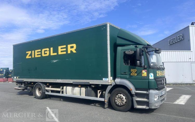 MERCEDES AXOR 1833 FOURGON HAYON VERT DC-140-FP