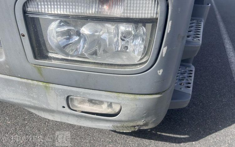 MERCEDES AXOR 1833 FOURGON HAYON VERT DC-140-FP