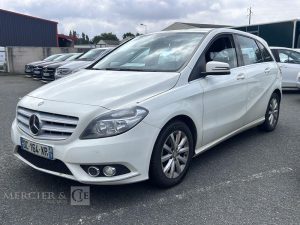 MERCEDES CLASSE B    BREAK BLANC DC-164-XR