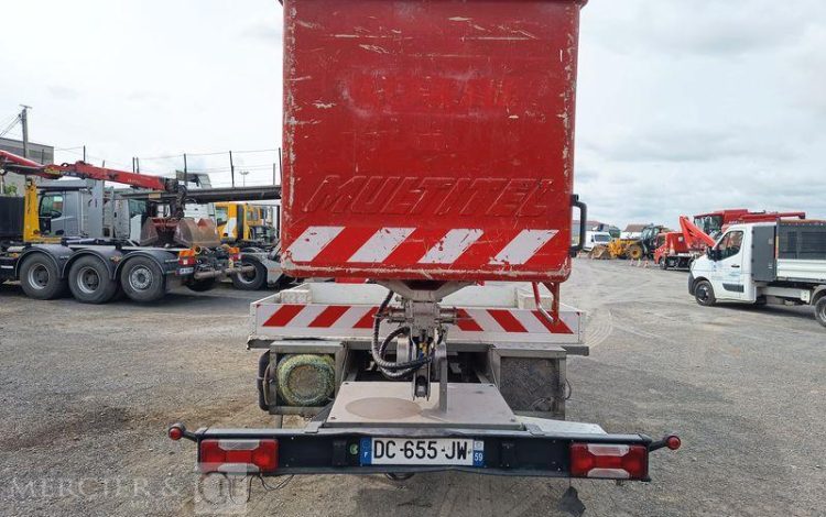 IVECO DAILY 35S11 AVEC NACELLE160 ALU DS – 16 M – 4564 HEURES – 97339 KMS – ANNEE 2014 ROUGE DC-655-JW
