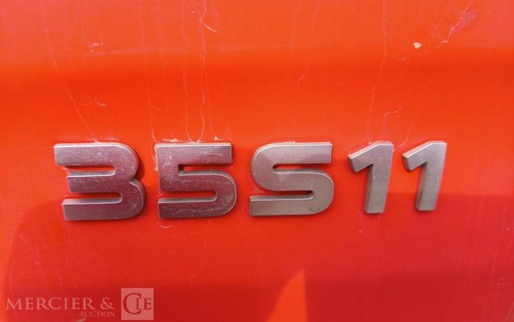 IVECO DAILY 35S11 AVEC NACELLE160 ALU DS – 16 M – 4564 HEURES – 97339 KMS – ANNEE 2014 ROUGE DC-655-JW