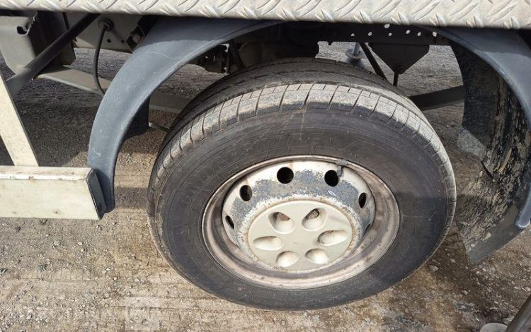 IVECO DAILY 35S11 AVEC NACELLE160 ALU DS – 16 M – 4564 HEURES – 97339 KMS – ANNEE 2014 ROUGE DC-655-JW