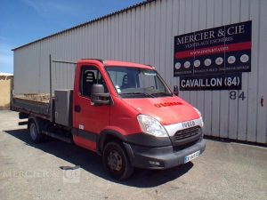 IVECO DAILY 35C13 2.3 LD 126 CV BENNE SIMPLE CABINE COFFRE ROUGE DE-045-KD