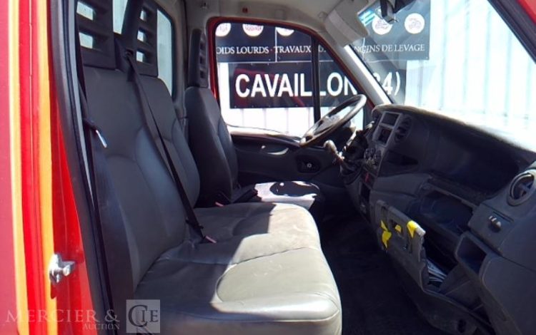 IVECO DAILY 35C13 2.3 LD 126 CV BENNE SIMPLE CABINE COFFRE ROUGE DE-045-KD