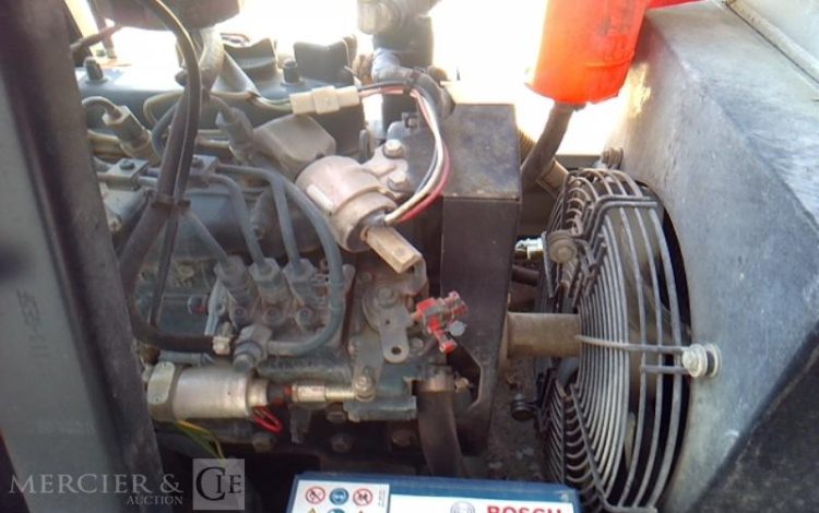 KAESER COMPRESSEUR D AIR M20 – 2000L/MN – 7 BARS – 1397H – AN2014  DE-127-JW