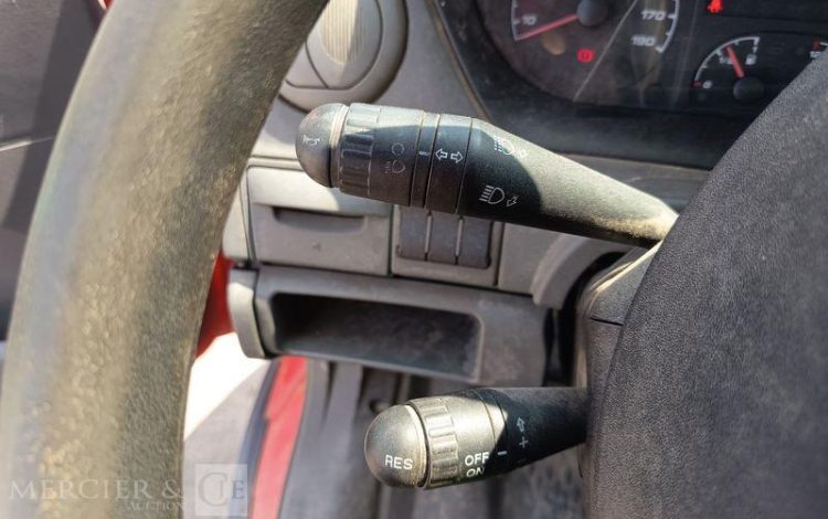 IVECO 35C  BENNE – SIMPLE CAB COFFRE  DE-209-KD