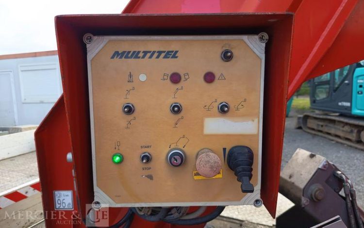 MULTITEL DAILY 35S11 ANEC NACELLE MULTITEL MT202DS – 20 M – 5505 HEURES – ANNEE 2014 ROUGE DE-846-NW