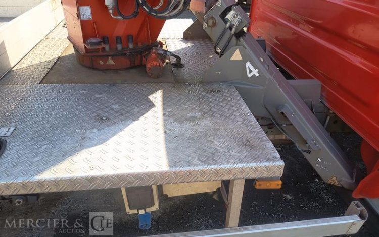 IVECO DAILY NACELLE 20M SUR VL LEGER  DF-478-QE