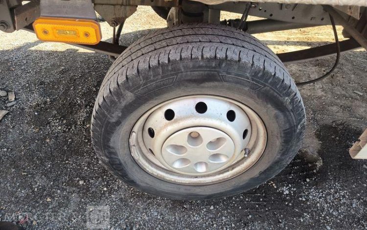 IVECO DAILY NACELLE 20M SUR VL LEGER  DF-478-QE