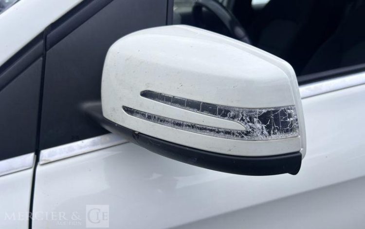 MERCEDES CLASSE B BLANC DK-915-GL