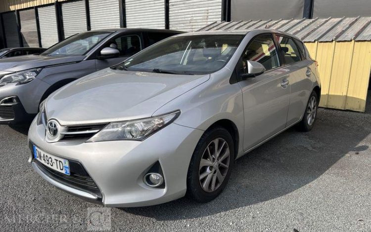 TOYOTA AURIS 1.4 D4D 90ch DYNAMIC  DM-493-TD