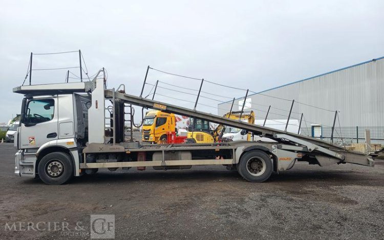 MERCEDES ANTOS 1835 PORTE 5 VOITURES – DIESEL – PTAC : 19 TONNES – 386257 KMS – ANNEE GRIS DP-829-XL