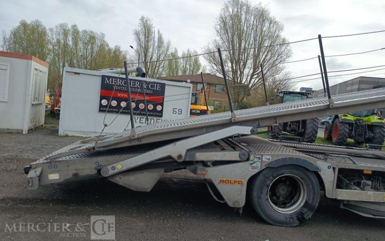MERCEDES ANTOS 1835 PORTE 5 VOITURES – DIESEL – PTAC : 19 TONNES – 386257 KMS – ANNEE GRIS DP-829-XL