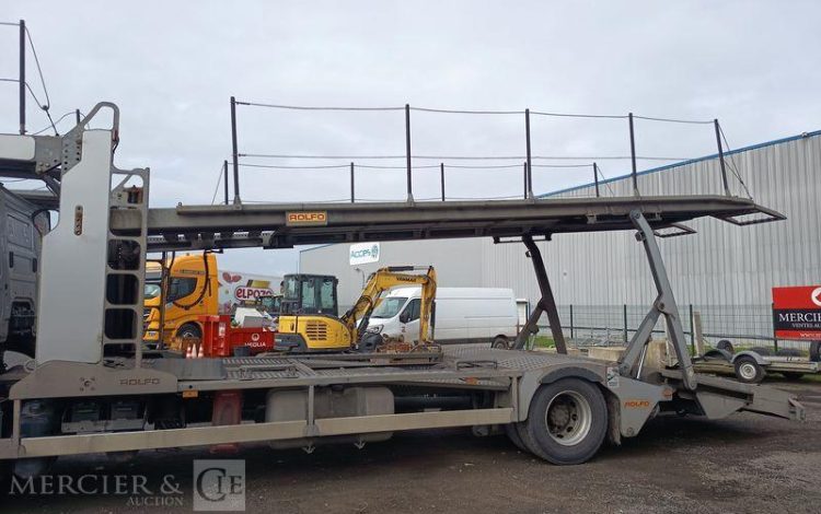 MERCEDES ANTOS 1835 PORTE 5 VOITURES – DIESEL – PTAC : 19 TONNES – 386257 KMS – ANNEE GRIS DP-829-XL