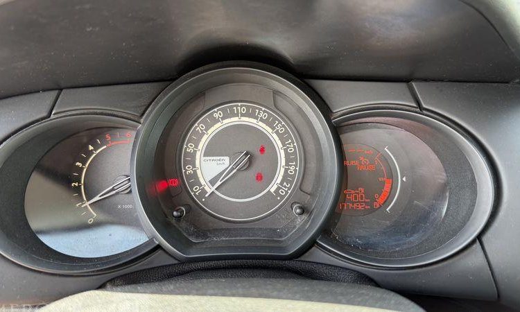 CITROEN C3 SOCIETE 1.4 HDI 70ch ATTRACTION BLANC DR-873-GL